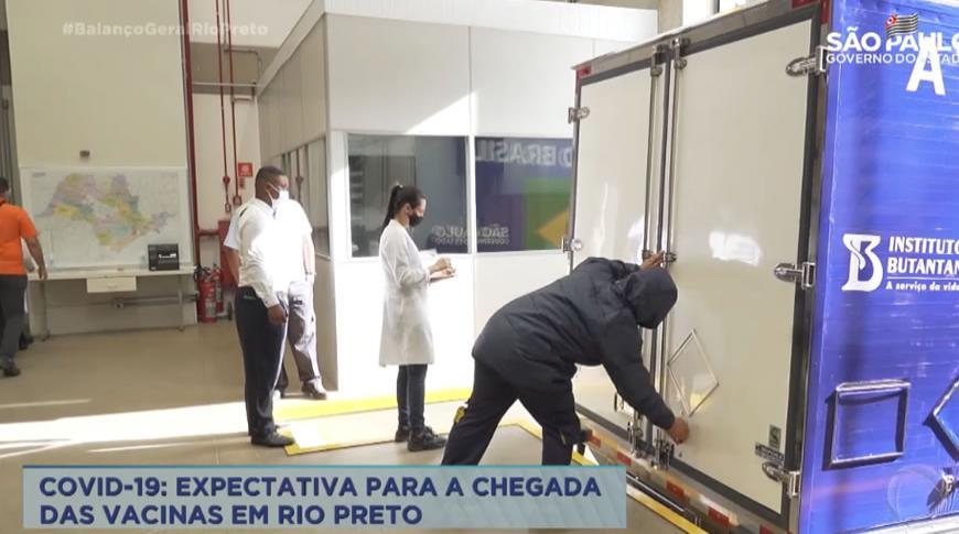Expectativa para a chegada das vacinas contra Covid-19 em Rio Preto