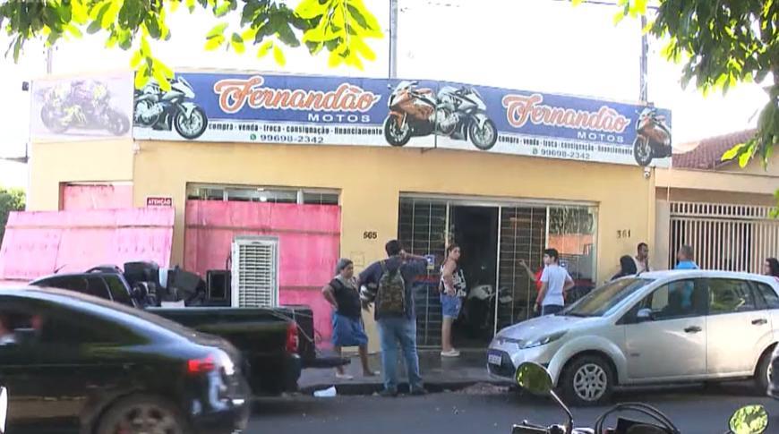Casal de comerciantes é morto a tiros em Araçatuba