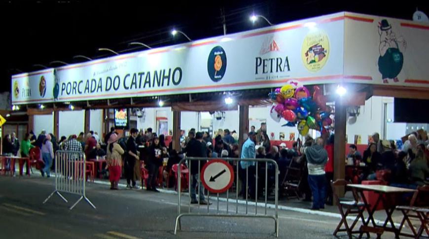 Festa do Porco é realizada em Catanduva