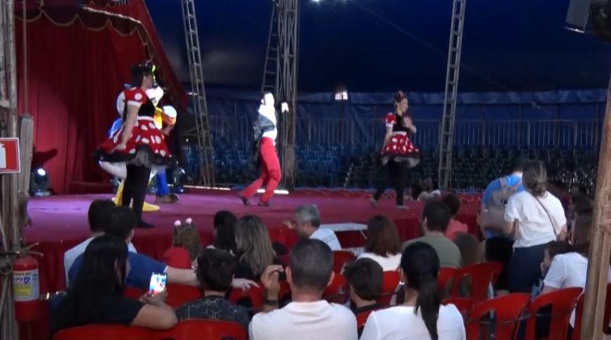 Circo em Prudente tem atrações de inclusão para deficientes