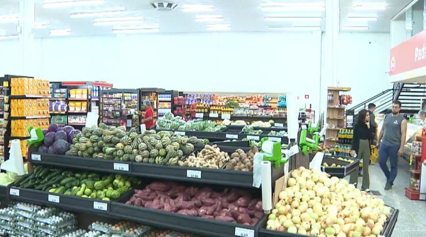 Deflação recorde: Produtos estão mais baratos nos supermercados
