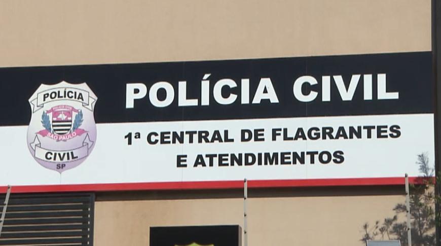 Homem é agredido por travesti após programa sexual