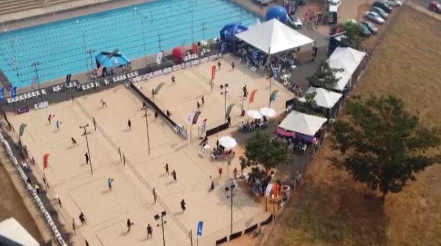 Disputas acirradas no Torneio Open de Beach Tennis