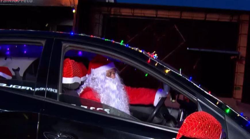 Motorista "Noel" dirige pelas ruas de Rio Preto e diverte passageiros