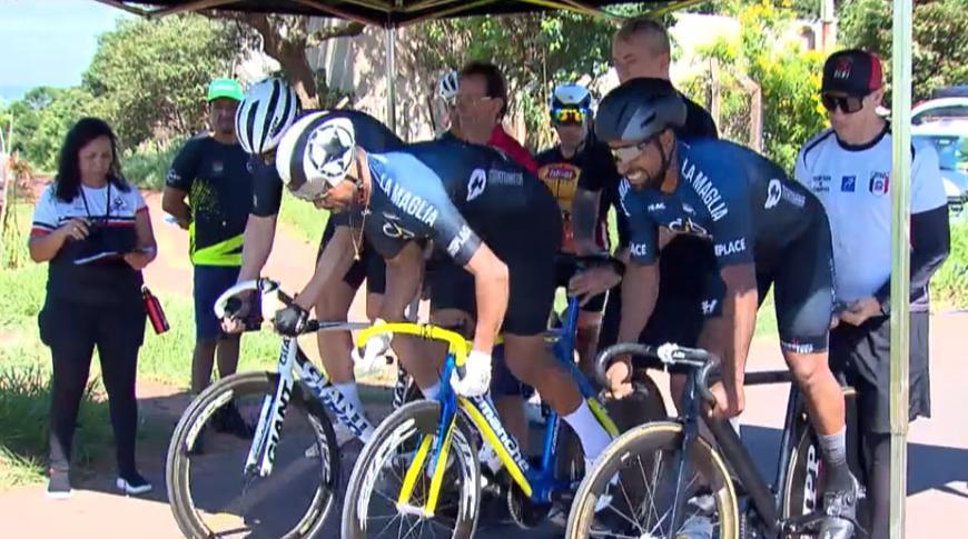 Jogos Abertos: Ciclista disputam prova em Rio Preto