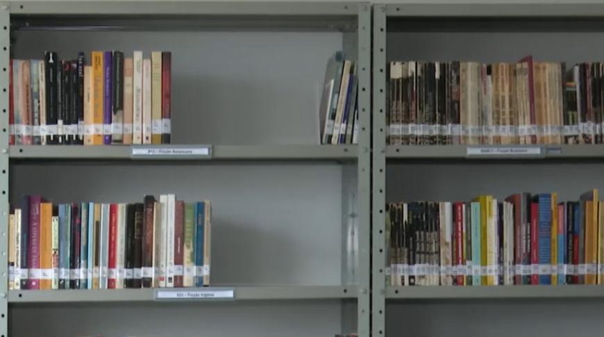 Biblioteca em Engenheiro Shcimitt vai estar aberta nas férias