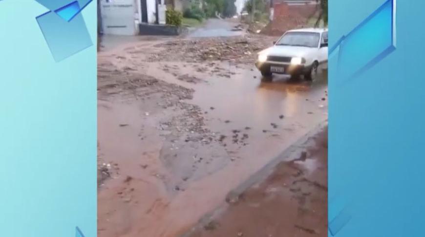 Flagrou Tá na Record, comerciantes reclamam de falta de infraestrutura